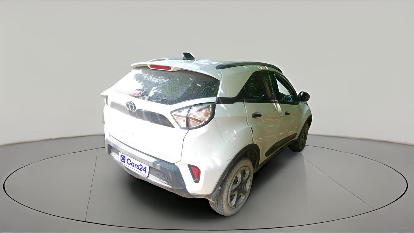 2022 Tata NEXON XM PLUS SUNROOF PETROL, Petrol, Manual, 43,364 km, exterior