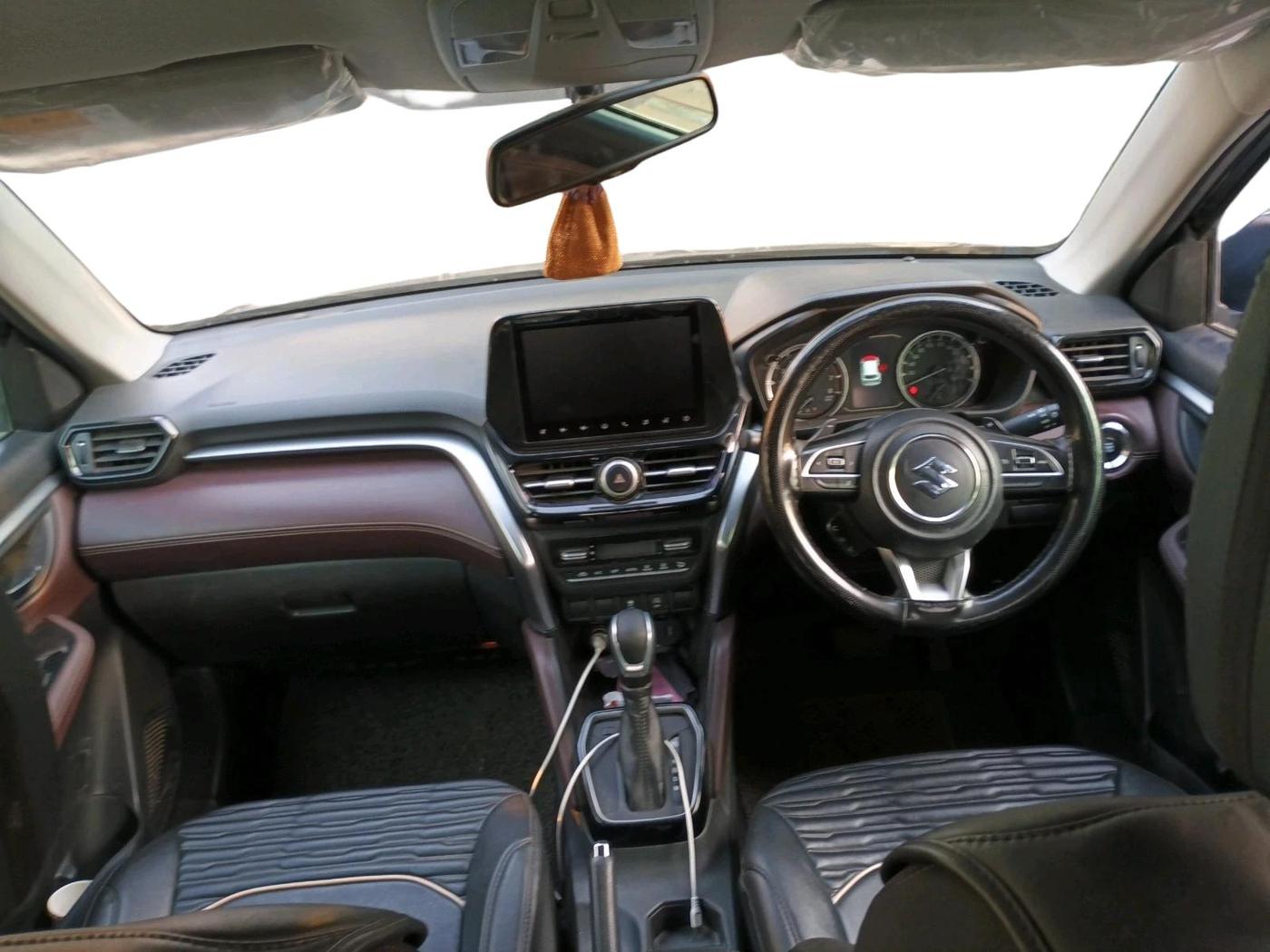 2024 Maruti Grand Vitara ZETA SMART HYBRID AT, Petrol, Automatic, 33,671 km, interior