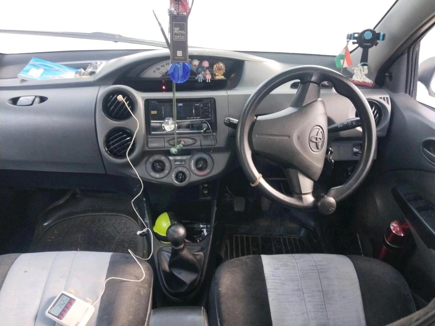 2012 Toyota Etios G, Petrol, Manual, 1,55,050 km, interior