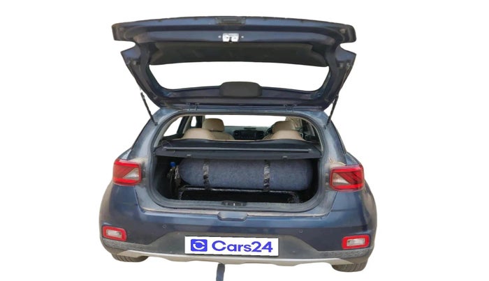 2020 Hyundai VENUE S 1.2, CNG, Manual, 90,560 km, exterior