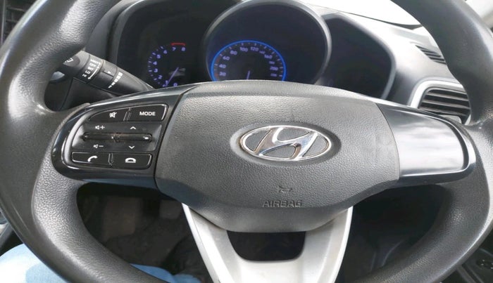2020 Hyundai VENUE S 1.2, CNG, Manual, 90,560 km, interior