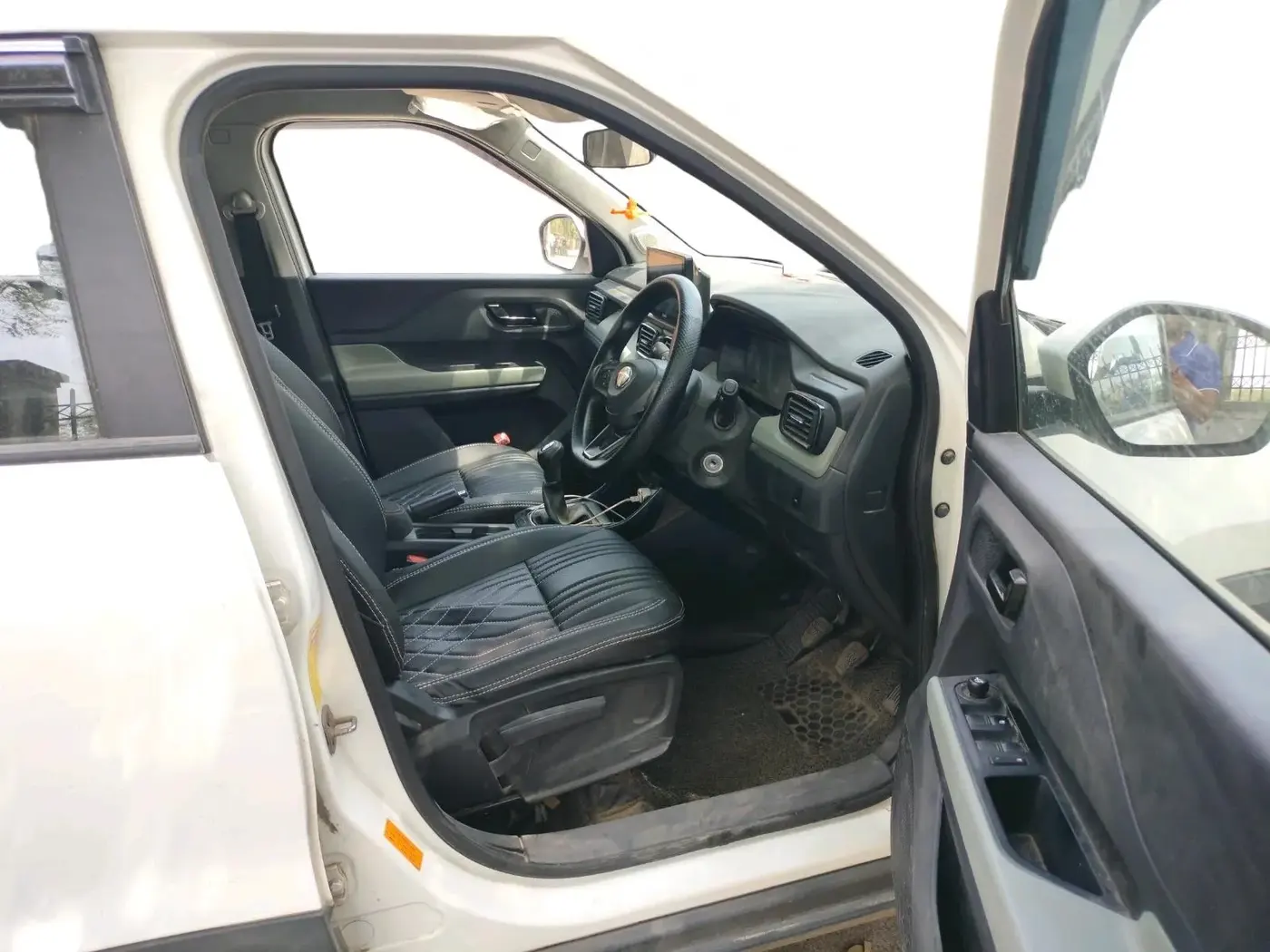 2025 Tata PUNCH ADVENTURE MT CNG , CNG, Manual, 27,668 km, interior