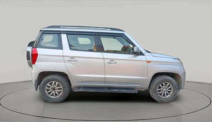 2016 Mahindra TUV300 T8, Diesel, Manual, 77,552 km, exterior