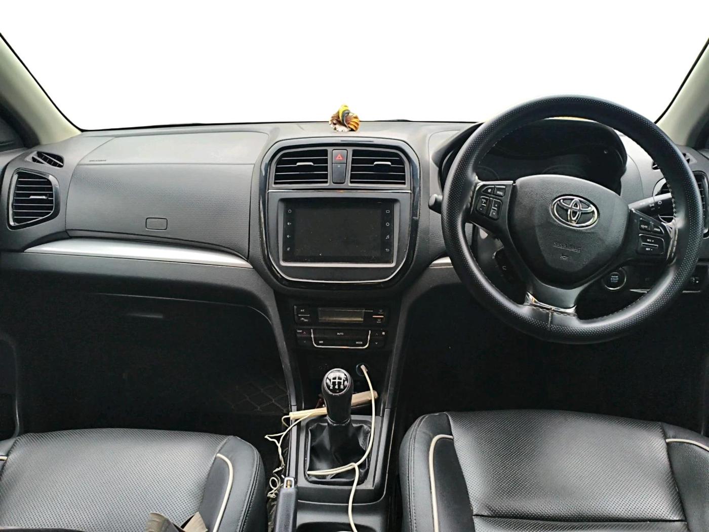 2022 Toyota URBAN CRUISER HIGH GRADE MT, Petrol, Manual, 67,895 km, interior