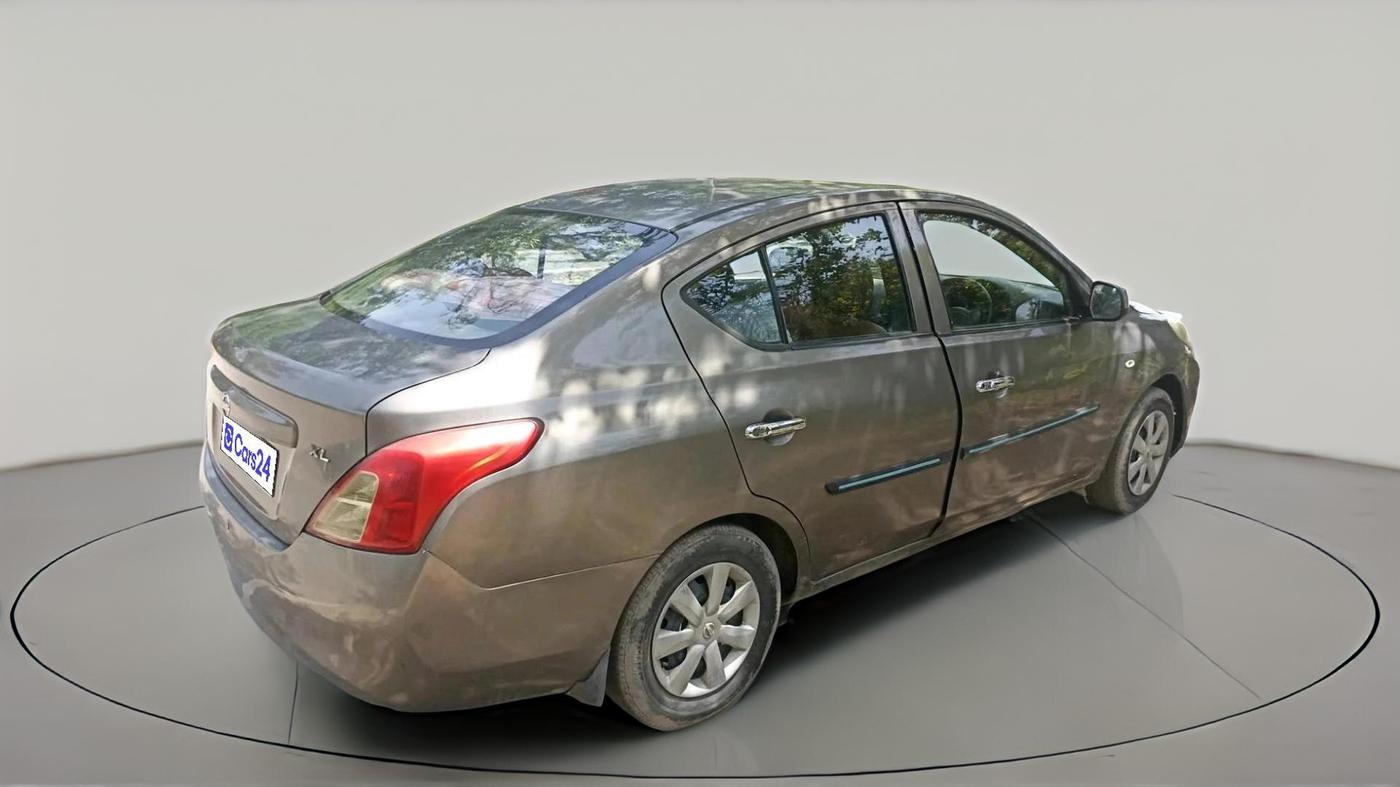 2011 Nissan Sunny XE, Petrol, Manual, 83,874 km, exterior