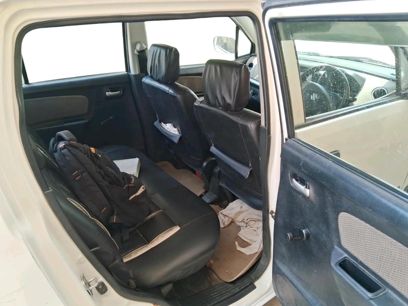 2014 Maruti Wagon R 1.0 LXI CNG, CNG, Manual, 1,39,952 km, interior