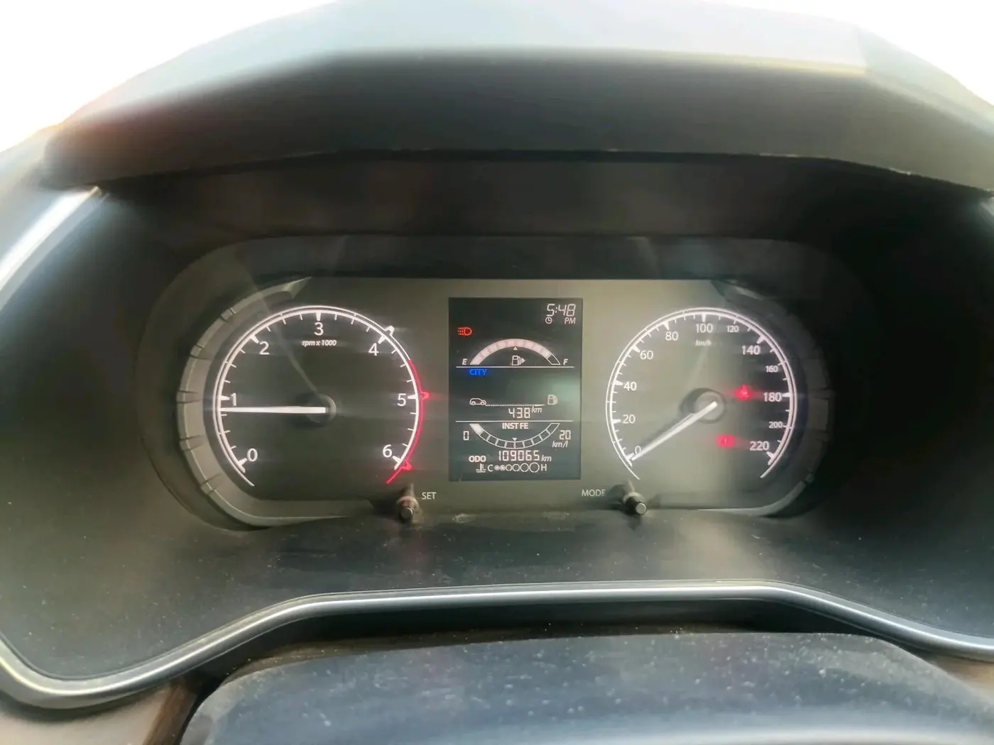 2019 Tata Harrier XT 2.0L KRYOTEC, Diesel, Manual, 1,09,065 km, interior