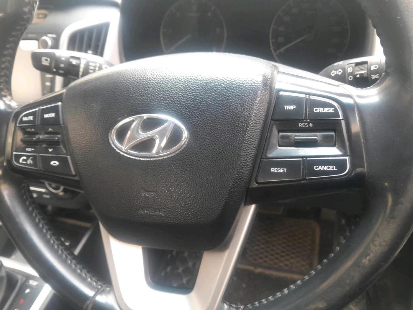 2018 Hyundai Creta SX AT 1.6 DIESEL, Diesel, Automatic, 81,631 km, interior