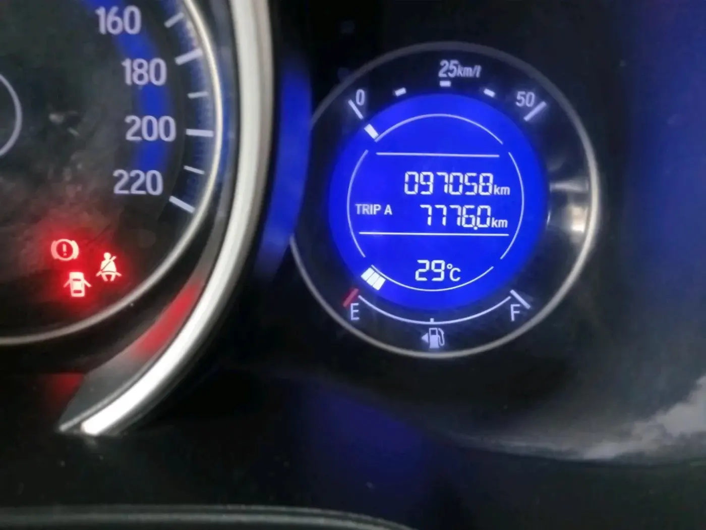 2021 Honda WR-V 1.5L I-DTEC SV MT, Diesel, Manual, 97,058 km, interior