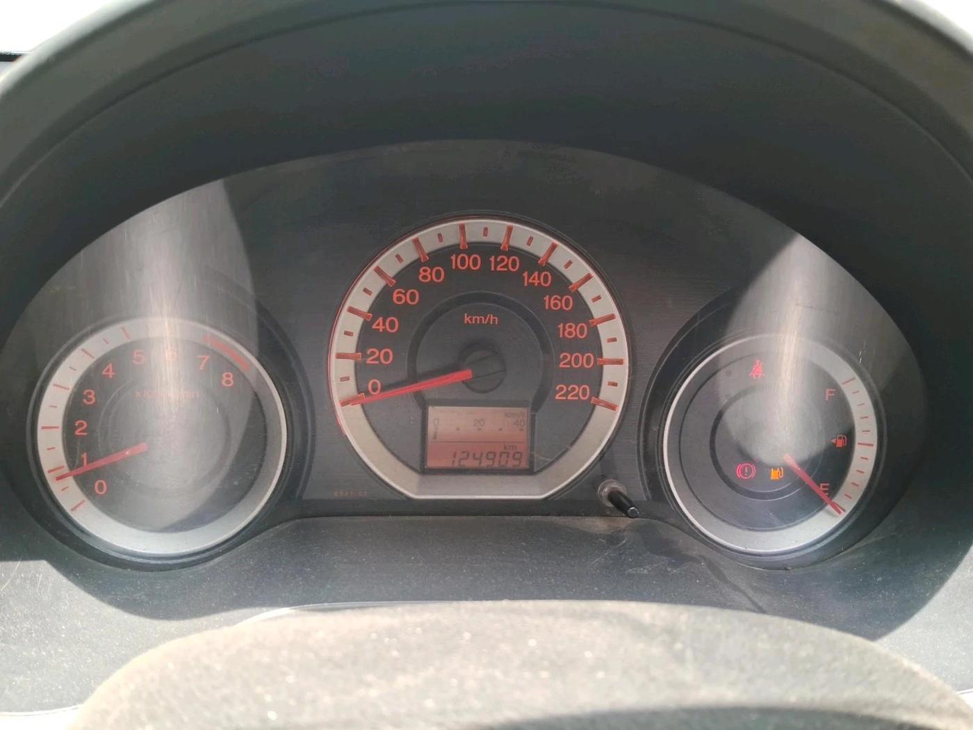 2011 Honda City 1.5L I-VTEC E MT, CNG, Manual, 1,24,909 km, interior