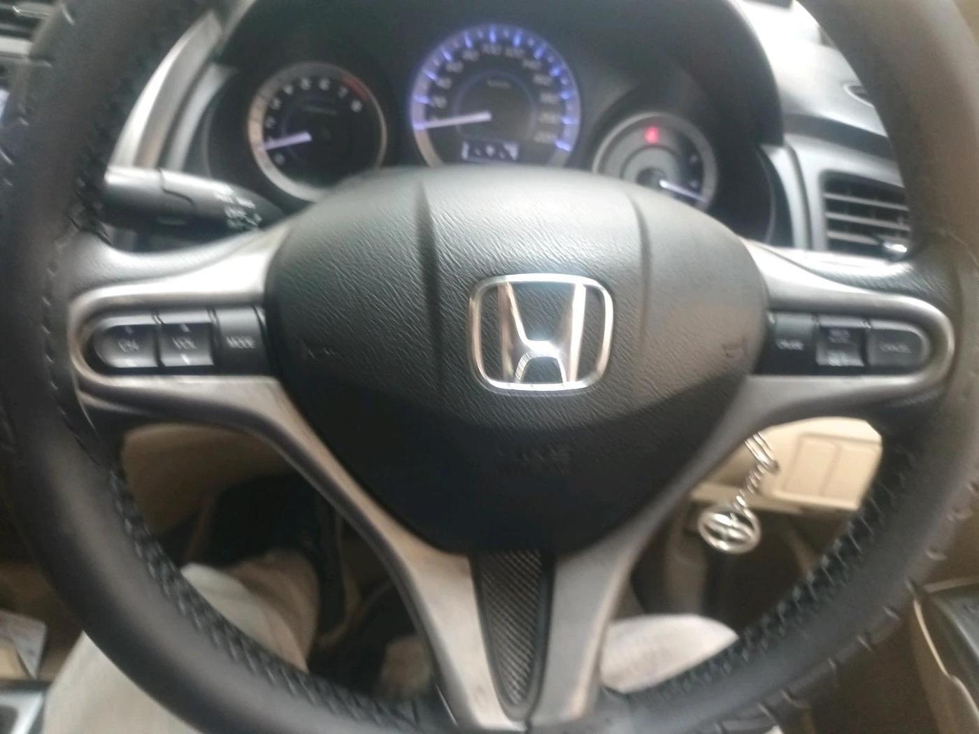 2013 Honda City 1.5L I-VTEC V MT, Petrol, Manual, 83,405 km, interior