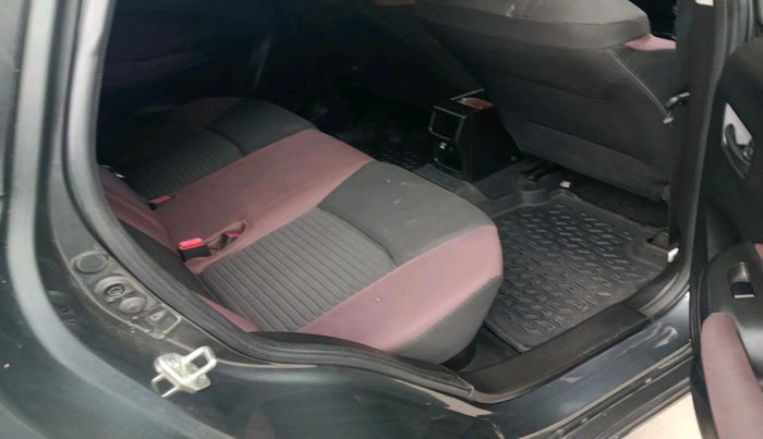 2024 Maruti FRONX DELTA PLUS 1.2L AGS, Petrol, Automatic, 6,617 km, interior