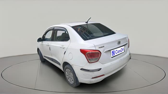 2015 Hyundai Xcent S 1.2, CNG, Manual, 3,37,967 km, exterior