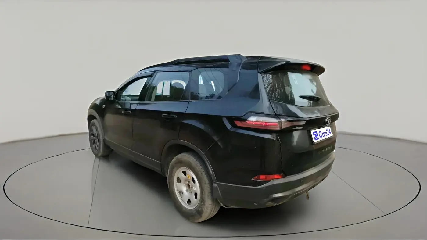 2022 Tata Safari XT PLUS, Diesel, Manual, 1,02,056 km, exterior