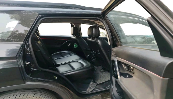 2022 Tata Safari XT PLUS, Diesel, Manual, 1,02,056 km, interior