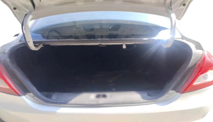 2014 Maruti Swift Dzire VXI, Petrol, Manual, 71,109 km, exterior