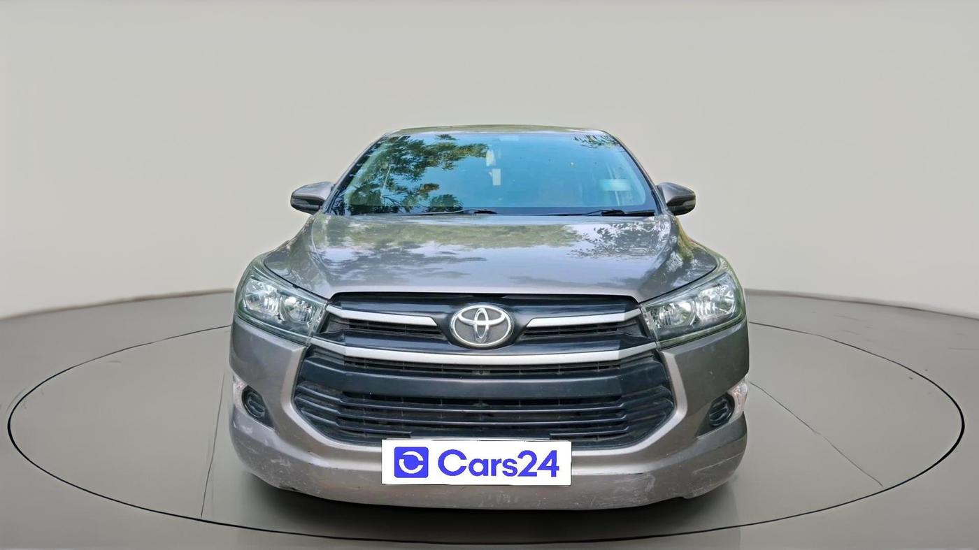 2018 Toyota Innova Crysta 2.4 GX 7 STR, Diesel, Manual, 1,60,869 km, exterior
