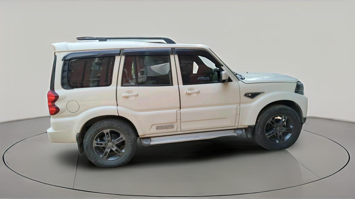 2020 Mahindra Scorpio S5, Diesel, Manual, 1,42,973 km, exterior