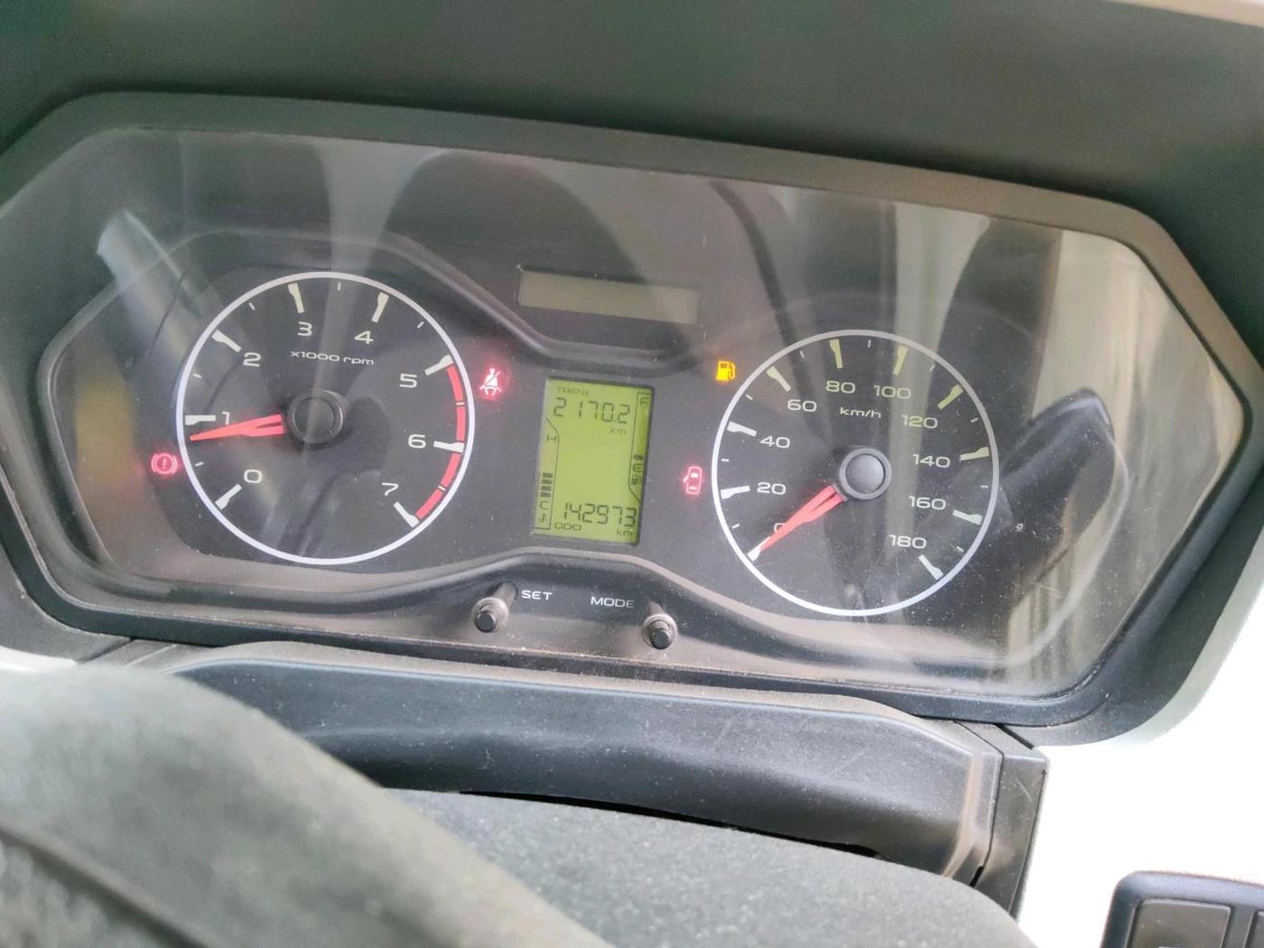 2020 Mahindra Scorpio S5, Diesel, Manual, 1,42,973 km, interior