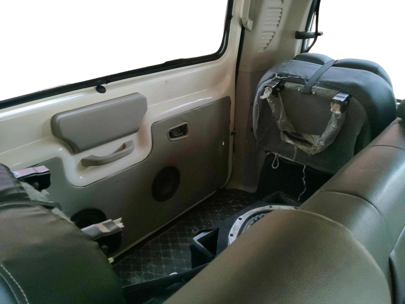 2020 Mahindra Scorpio S5, Diesel, Manual, 1,42,973 km, interior