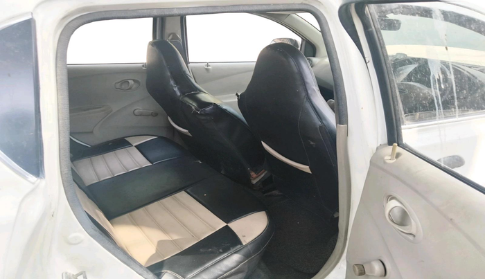 2014 Datsun Go A, Petrol, Manual, 59,260 km, interior