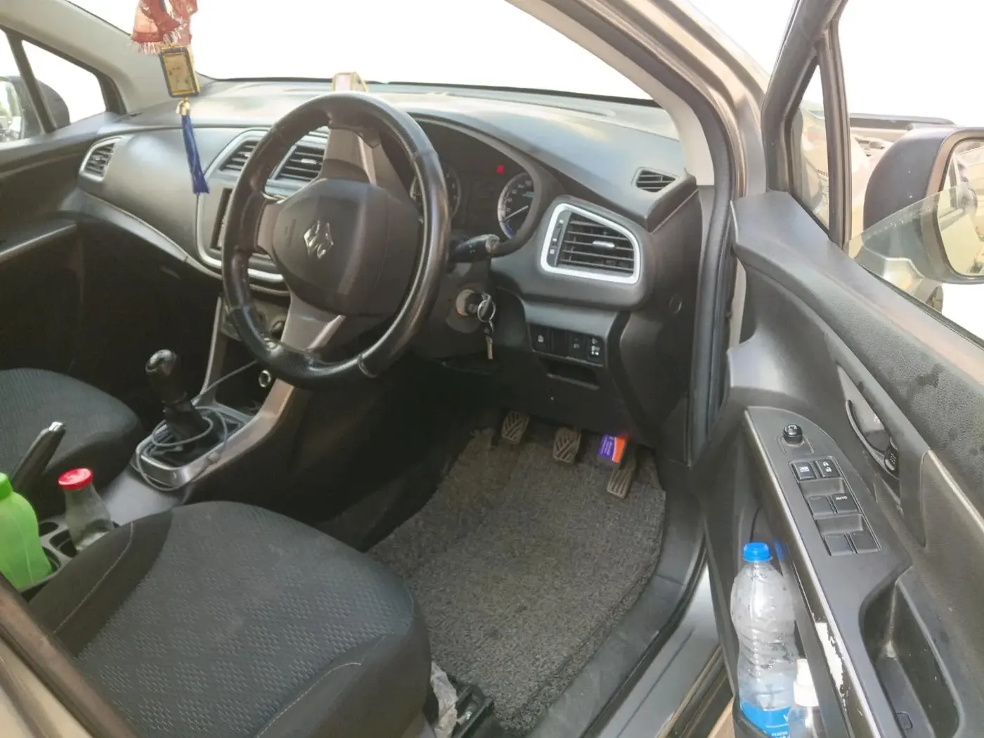 2020 Maruti S Cross SIGMA 1.5, Petrol, Manual, 77,238 km, interior