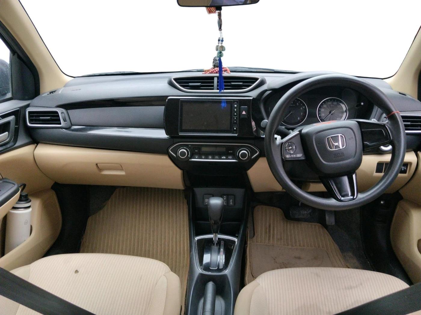 2019 Honda Amaze 1.2L I-VTEC VX CVT, Petrol, Automatic, 67,662 km, interior