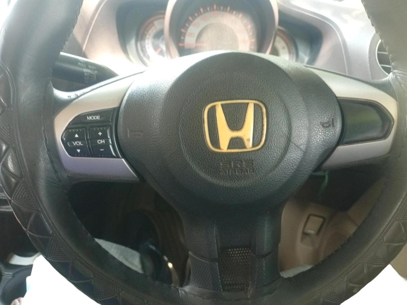 2012 Honda Brio S MT, Petrol, Manual, 1,31,330 km, interior