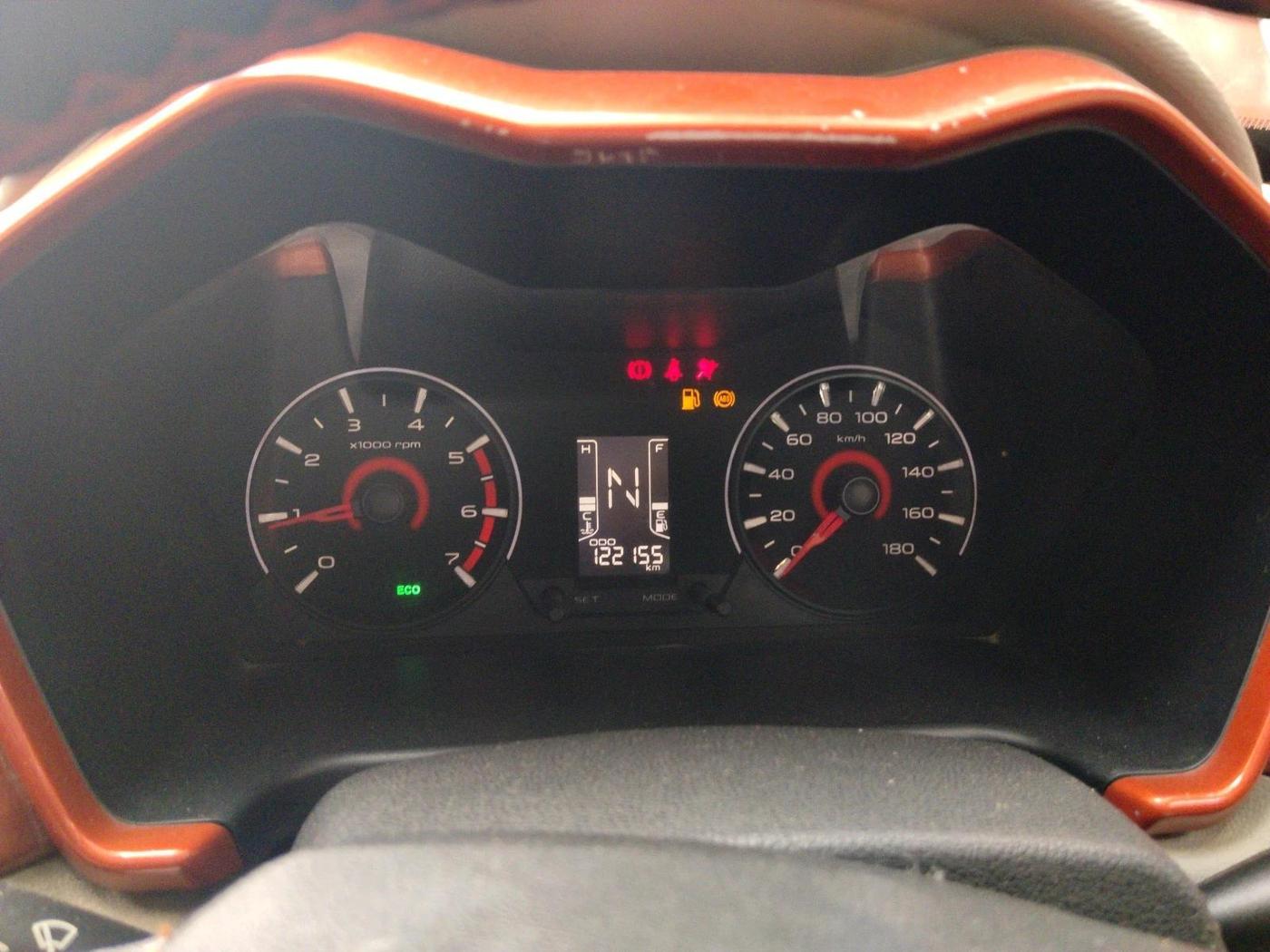 2016 Mahindra Kuv100 K8 D 6 STR, Diesel, Manual, 1,22,155 km, interior