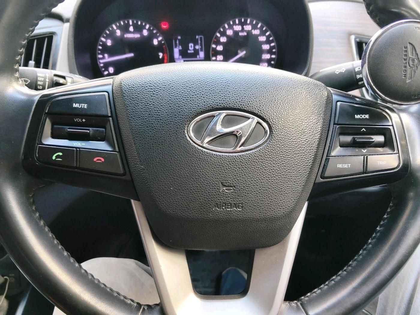 2018 Hyundai Creta E PLUS 1.6 PETROL, Petrol, Manual, 1,02,876 km, interior