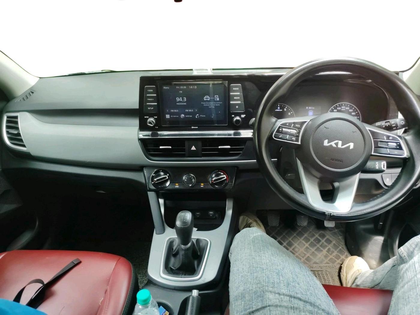 2022 KIA SELTOS HTK 1.5 PETROL, Petrol, Manual, 28,342 km, interior