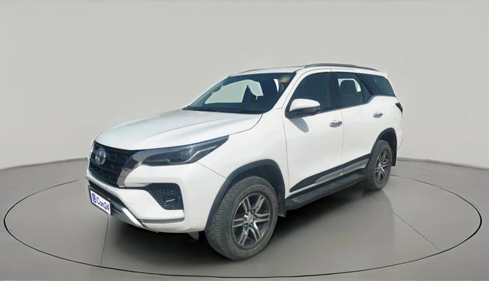 2023 Toyota Fortuner 4X2 AT 2.8 DIESEL, Diesel, Automatic, 37,544 km, exterior