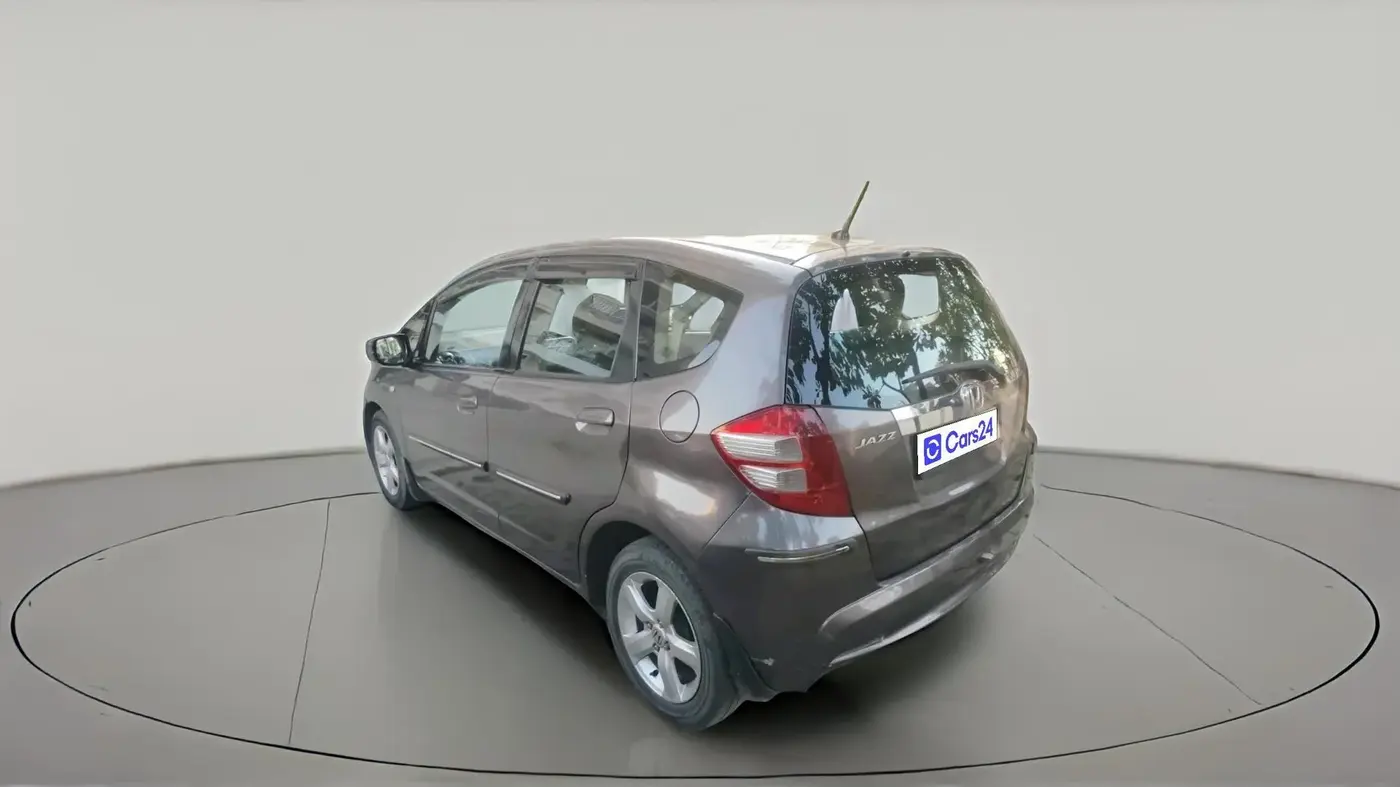 2011 Honda Jazz 1.2 L I-VTEC SELECT, CNG, Manual, 1,98,059 km, exterior