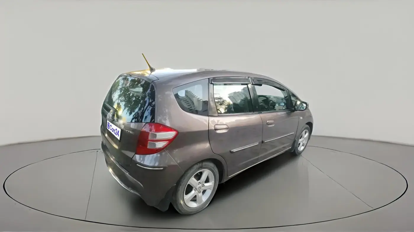 2011 Honda Jazz 1.2 L I-VTEC SELECT, CNG, Manual, 1,98,059 km, exterior
