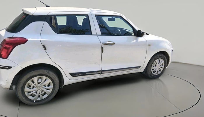 2021 Maruti Swift LXI, Petrol, Manual, 84,851 km, exterior