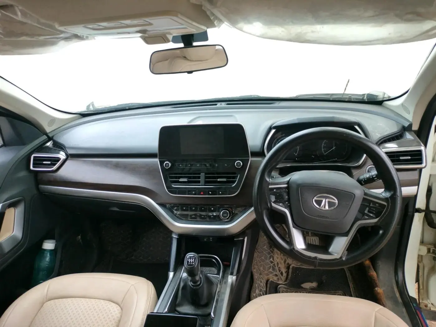 2022 Tata Harrier XT PLUS 2.0L KRYOTEC, Diesel, Manual, 66,799 km, interior