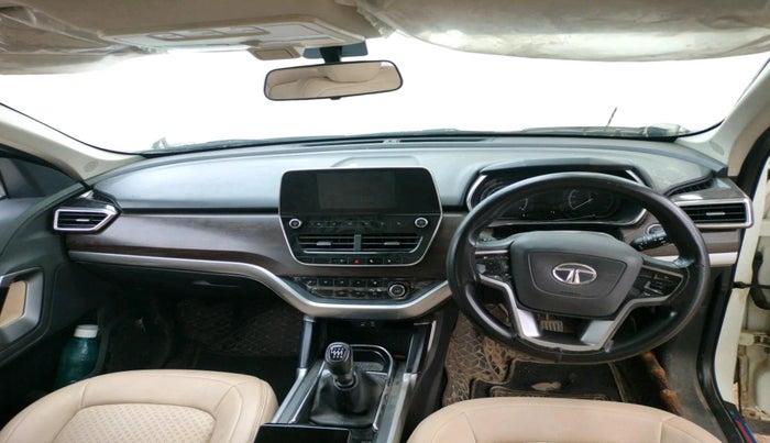 2022 Tata Harrier XT PLUS 2.0L KRYOTEC, Diesel, Manual, 66,799 km, interior