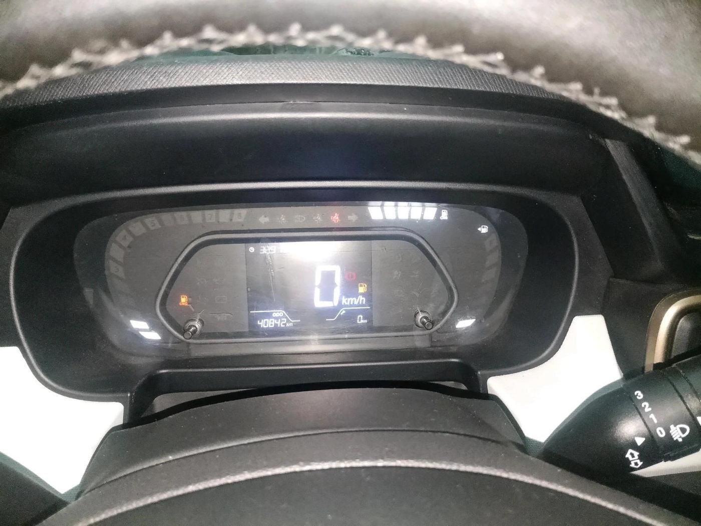 2024 Tata PUNCH ACCOMPLISHED MT CNG, CNG, Manual, 40,842 km, interior