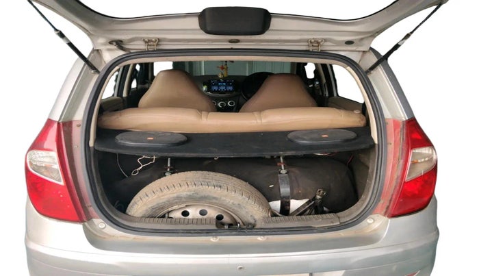 2015 Hyundai i10 MAGNA 1.1, CNG, Manual, 78,972 km, exterior