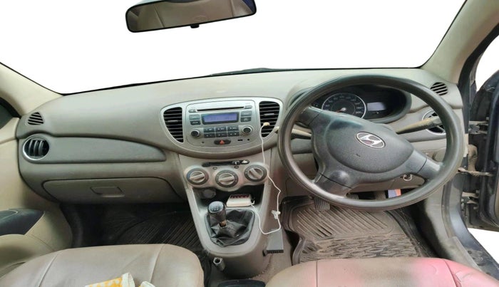 2012 Hyundai i10 MAGNA 1.2, Petrol, Manual, 80,151 km, interior