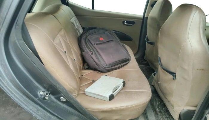 2012 Hyundai i10 MAGNA 1.2, Petrol, Manual, 80,151 km, interior