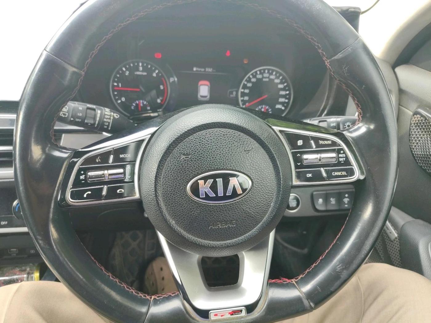 2020 KIA SELTOS GTX PLUS AT 1.5 DIESEL, Diesel, Automatic, 1,52,727 km, interior