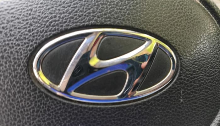 2022 Hyundai NEW I20 SPORTZ 1.2 MT, Petrol, Manual, 44,096 km, interior