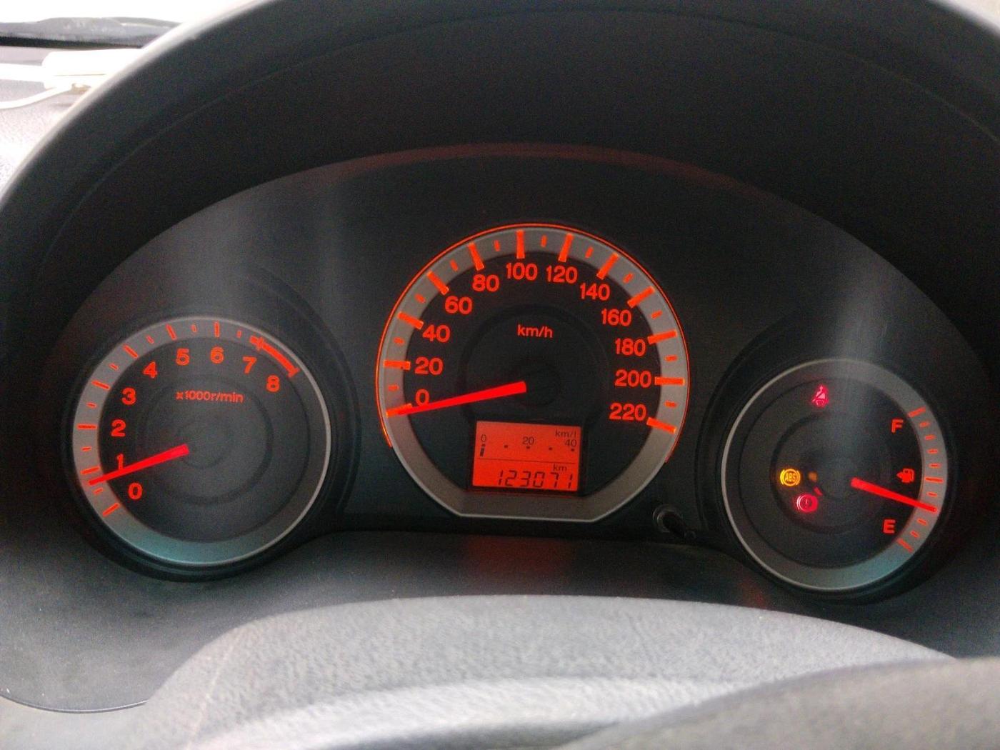 2011 Honda City 1.5L I-VTEC V MT, Petrol, Manual, 1,23,071 km, interior