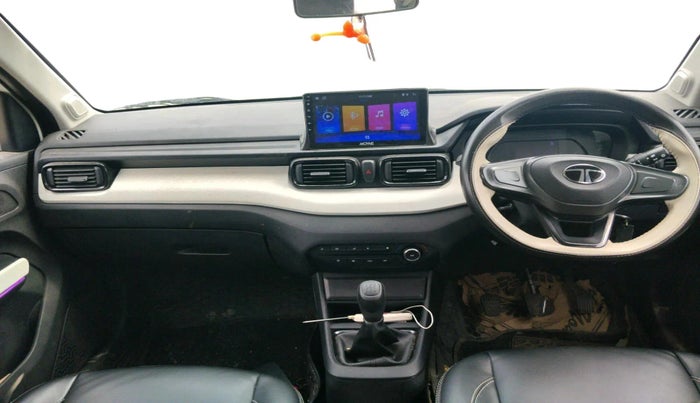 2024 Tata PUNCH PURE MT, Petrol, Manual, 24,717 km, interior