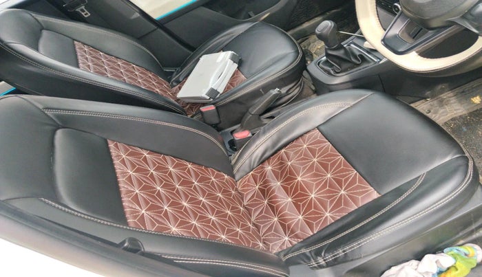 2024 Tata PUNCH PURE MT, Petrol, Manual, 24,717 km, interior