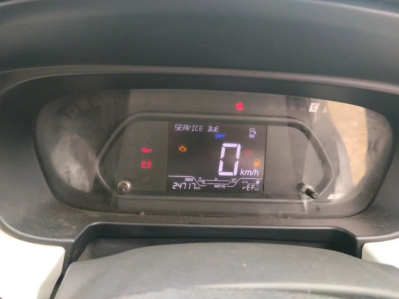 2024 Tata PUNCH PURE MT, Petrol, Manual, 24,717 km, interior