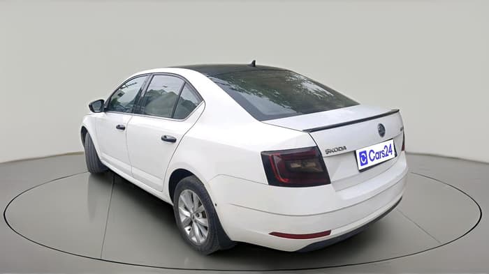 2017 Skoda Octavia L&K 1.8 TSI AT, Petrol, Automatic, 74,495 km, exterior