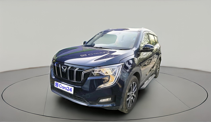2025 Mahindra XUV700 AX 7 LUXURY P AT 7 STR, Petrol, Automatic, 15,662 km, exterior