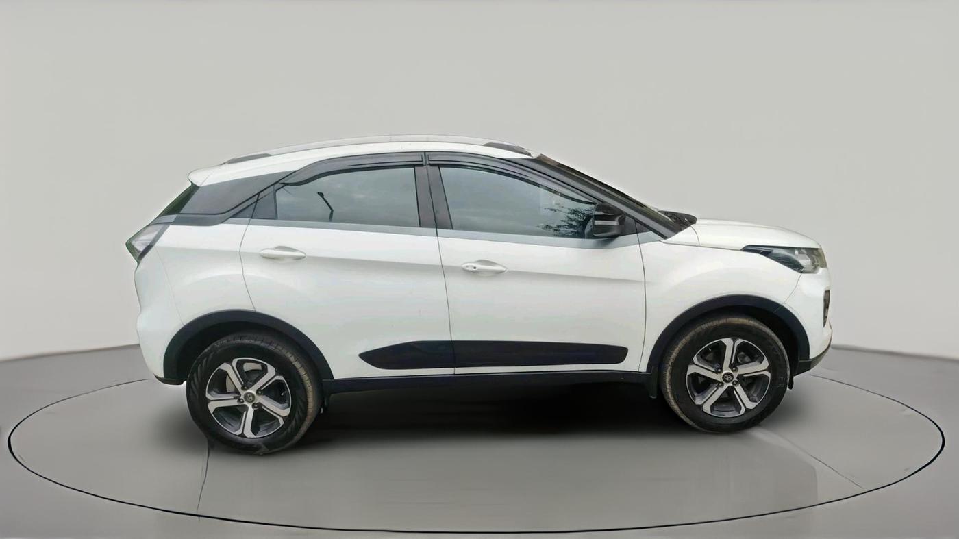 2021 Tata NEXON XZ PLUS DIESEL SUNROOF, Diesel, Manual, 69,951 km, exterior